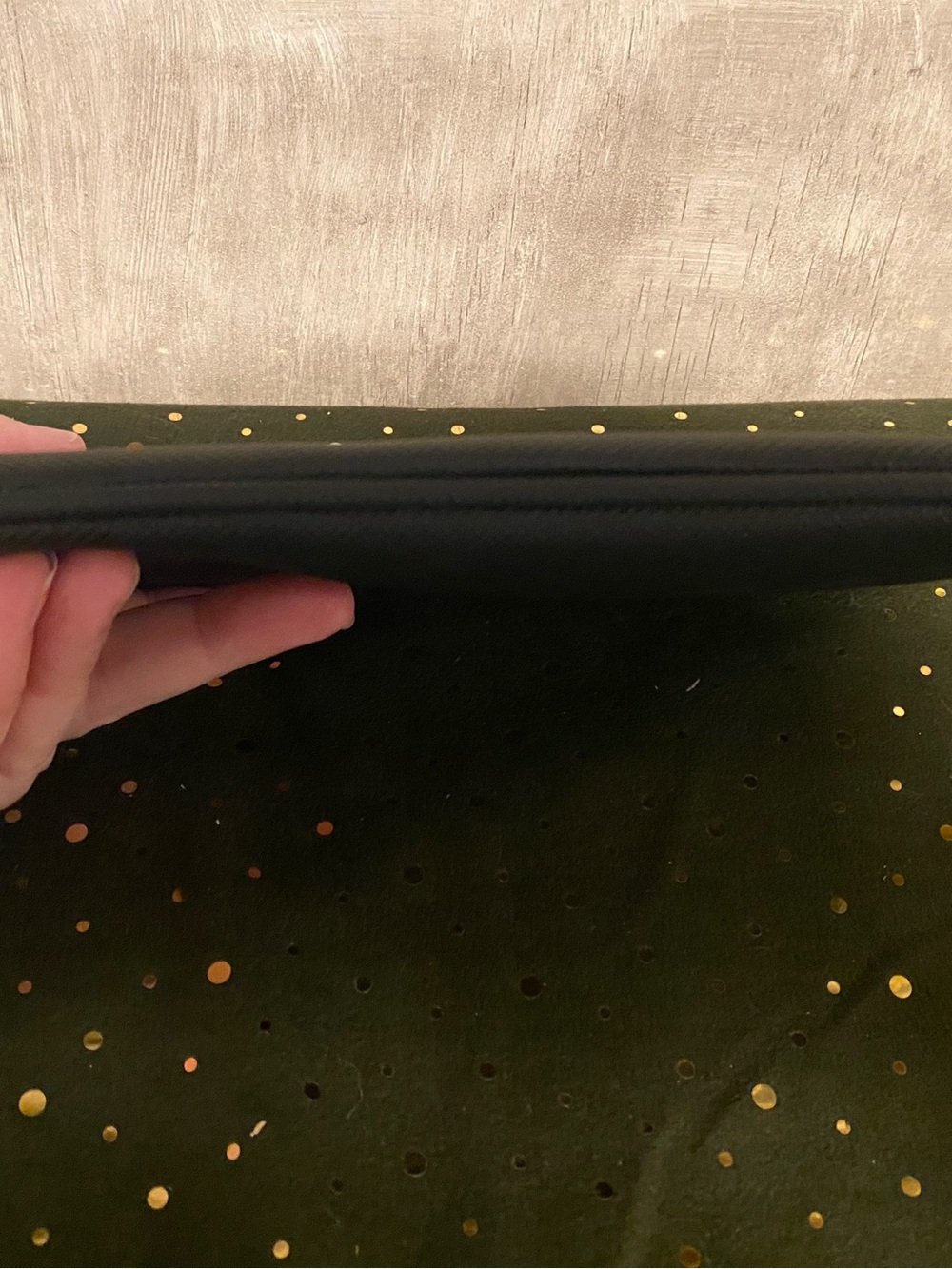 EUC Lacoste Black Piqué Wristlet Pouch with Green Crocodile Logo - Picture 3 of 5